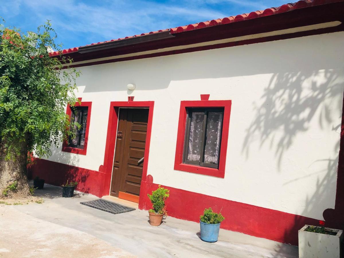 Mae Home Carril Caldas Da Rainha Exterior foto